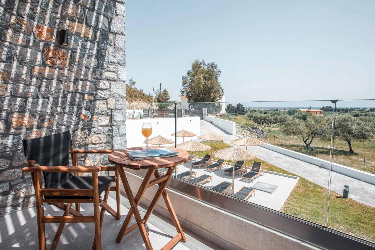 Terra Pietra Luxury Villas & Suites Лардос Екстер'єр фото
